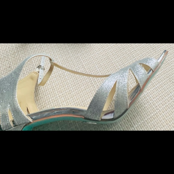 Betsey Johnson spike Silver sparkled heels size 10 - Picture 8 of 12